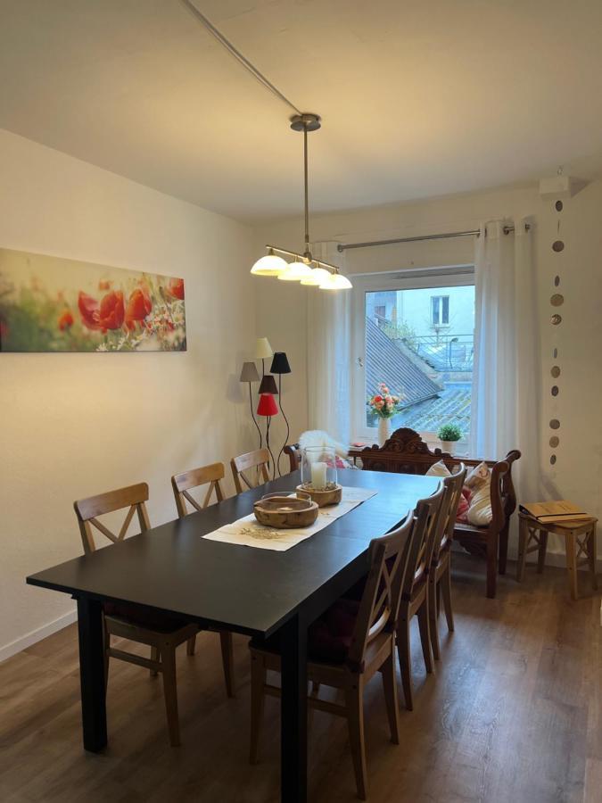 Ferienhaus Moselblick Am Kapellchen เอดิเกอร์-เอลเลอร์ ภายนอก รูปภาพ